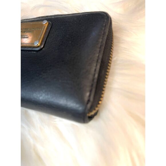 Marc Jacobs Black Leather Wallet Zip Around Logo Lining 6" - Picture 3 of 11